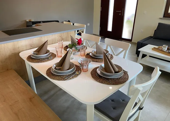 Apartma Lastovka * Bled